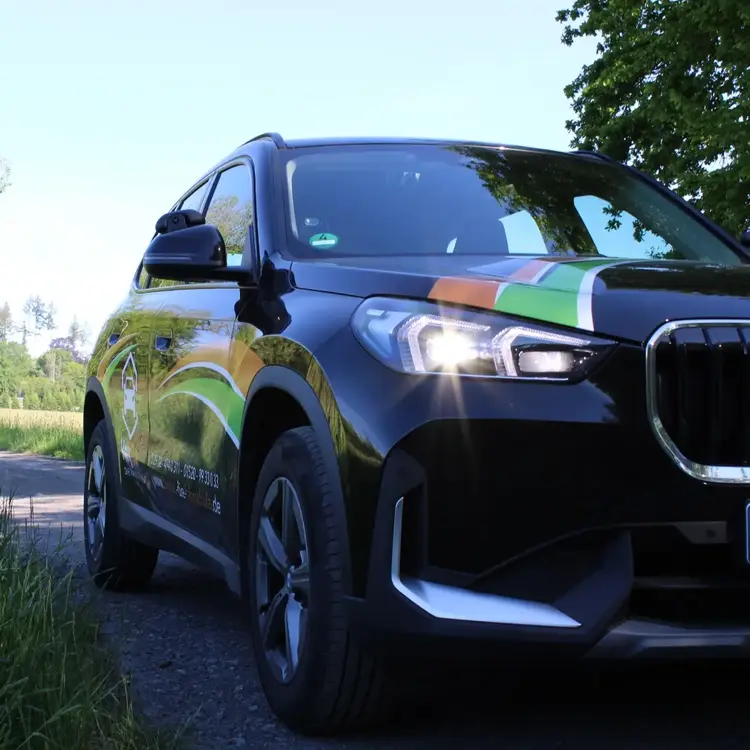 BMW X1 sDrive18i für der Führerschein der Klasse B197 oder B78 bei HeyBo - Die Fahrschule